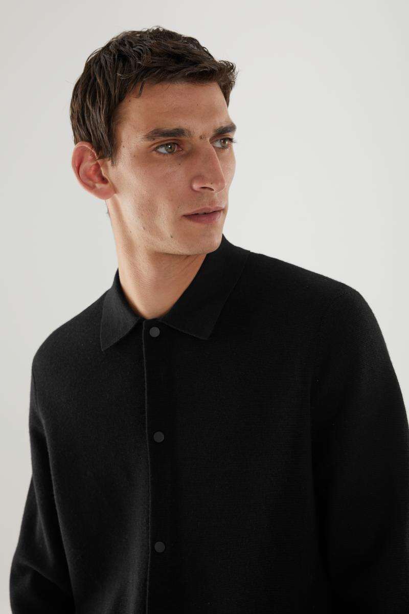 KNITTED WOOL CARDIGAN ニットウールカーディガン Black｜COS コス