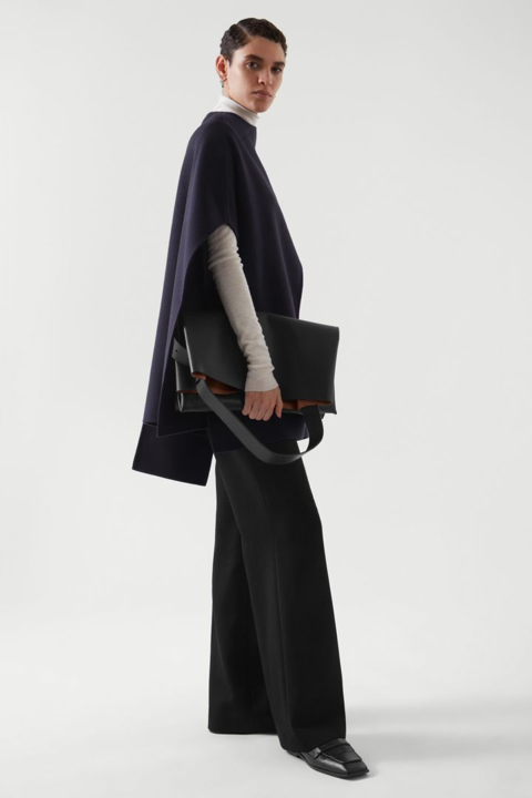 COS ウールブレンドケープ ネイビー WOOL MIX HYBRID CAPE ウールブレンドケープ ダークネイビー｜COS コス