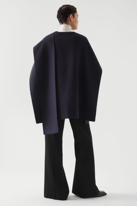 WOOL MIX HYBRID CAPE ウールブレンドケープ ダークネイビー｜COS コス