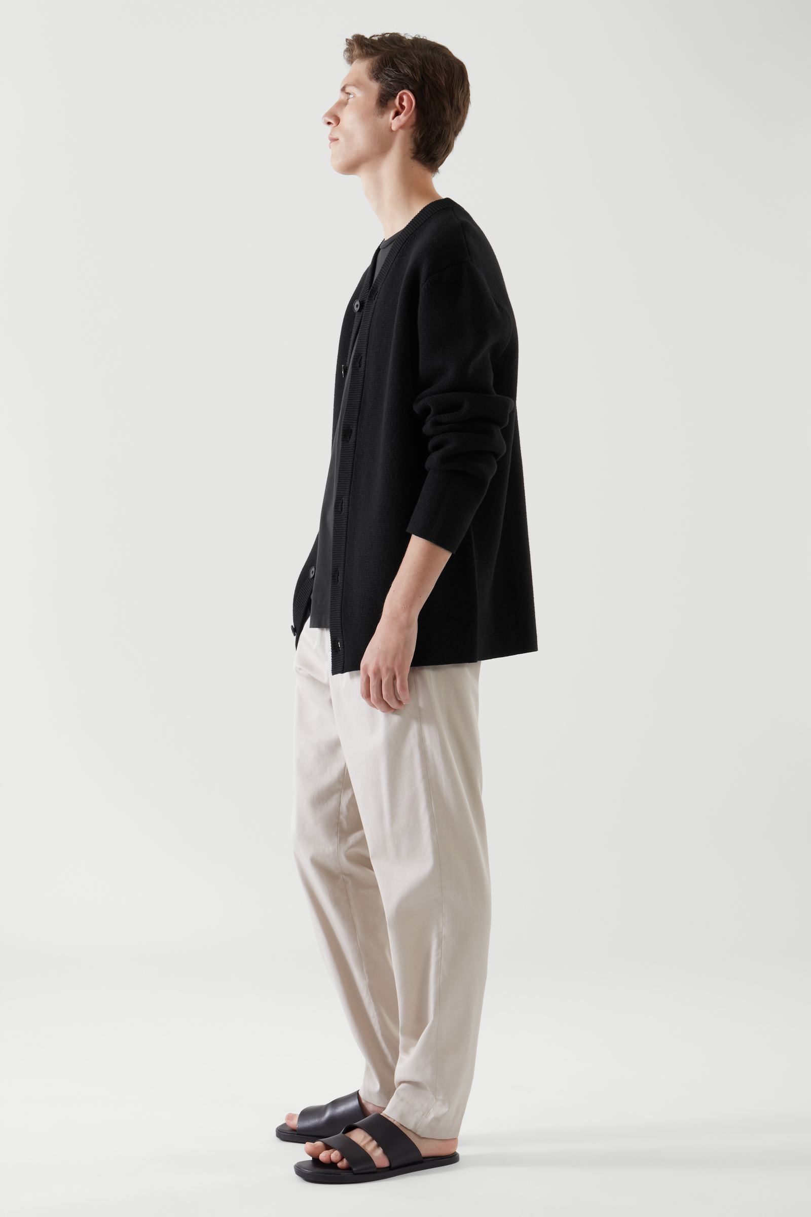 【新品未使用】COS メリノウール混ポロカーディガン 新品未使用】COS メリノウール混ポロカーディガン MERINO WOOL