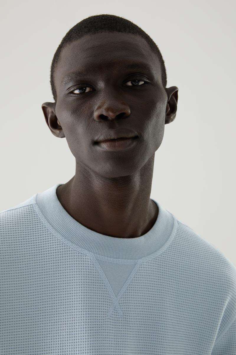 COS ワッフル編みオーガニックコットンスウェット