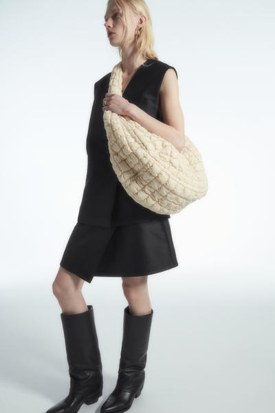 RECYCLED POLYESTER QUILTED OVERSIZED SHOULDER BAG オーバーサイズ