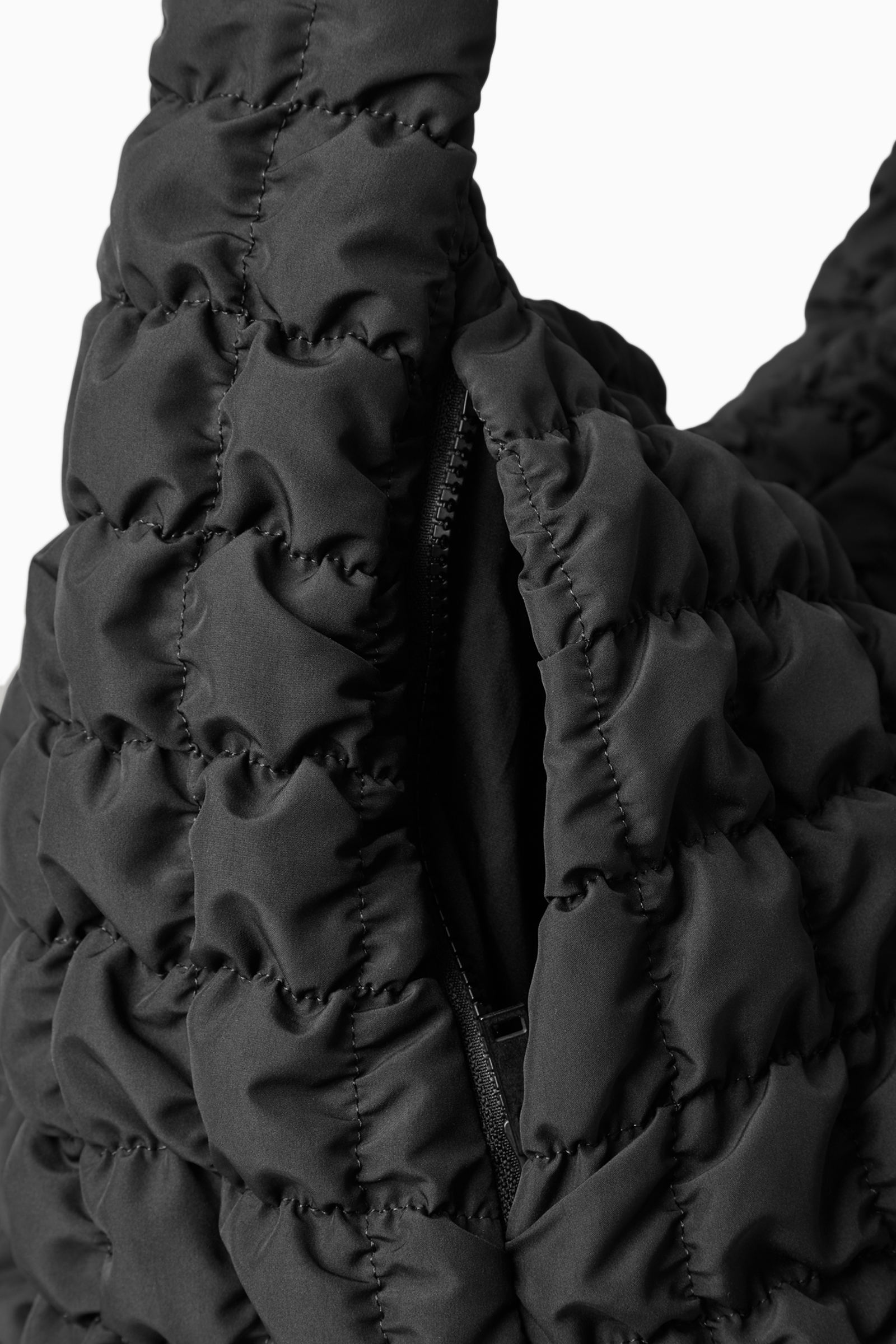 RECYCLED POLYESTER QUILTED OVERSIZED SHOULDER BAG オーバーサイズ