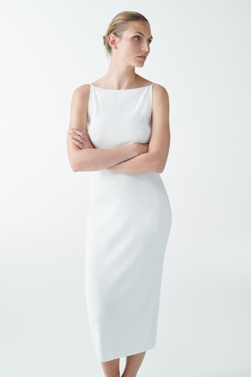 BACKLESS KNITTED SLIP DRESS バックレスニット スリップワンピース