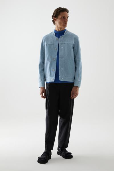 COS リサイクルコットンミックスデニム襟なしベースボールジャケット