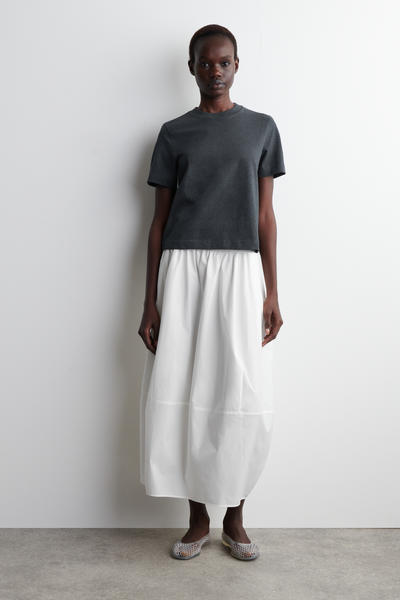 COS クリーンカットTシャツ