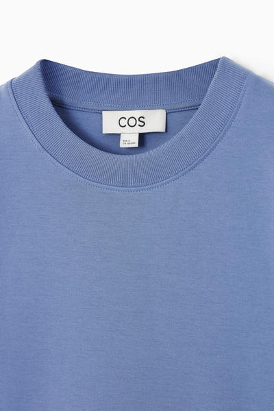 COS クリーンカットTシャツ