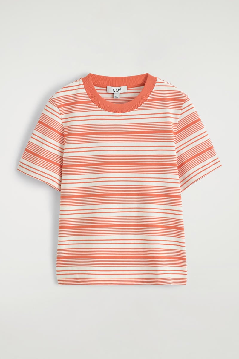 COS クリーンカットTシャツ