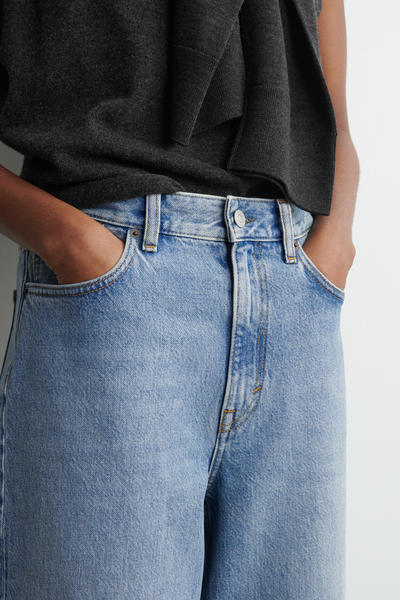 COS ARCHジーンズ - テーパード