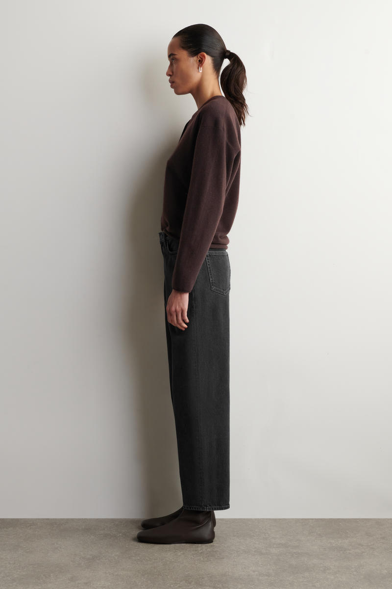 COS ARCHジーンズ - テーパード