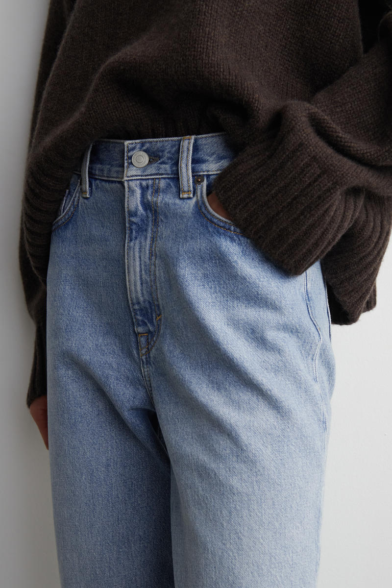 COS ARCHジーンズ - テーパード