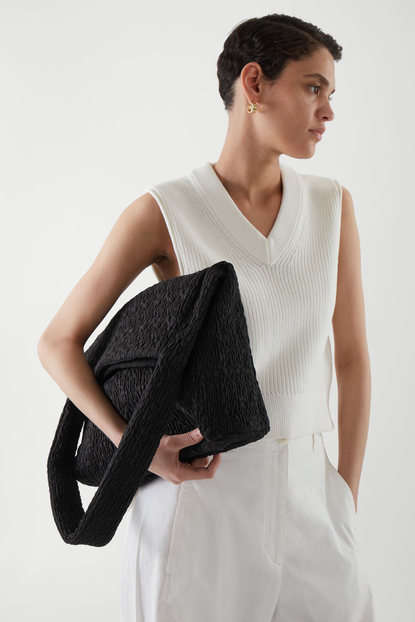 SMOCKED OVERSIZED SHOPPER BAG スモッキング刺繍オーバーサイズ買い物  