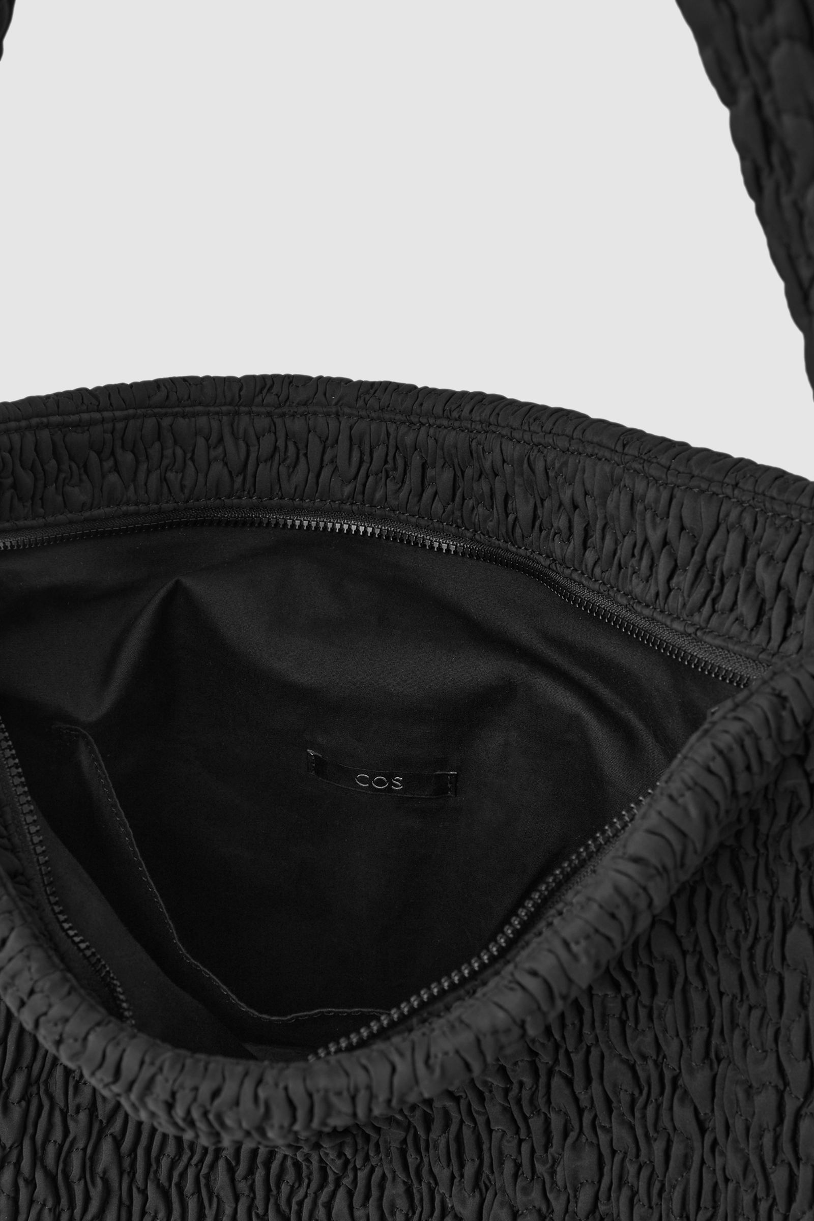 SMOCKED OVERSIZED SHOPPER BAG スモッキング刺繍オーバーサイズ買い物  