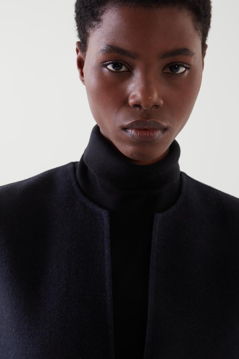 SLEEVELESS V-NECK MIDI DRESS ノースリーブミディワンピース