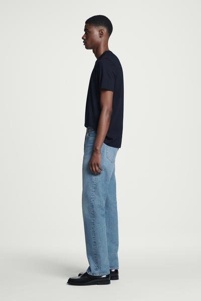 COS レギュラーフィットTシャツ