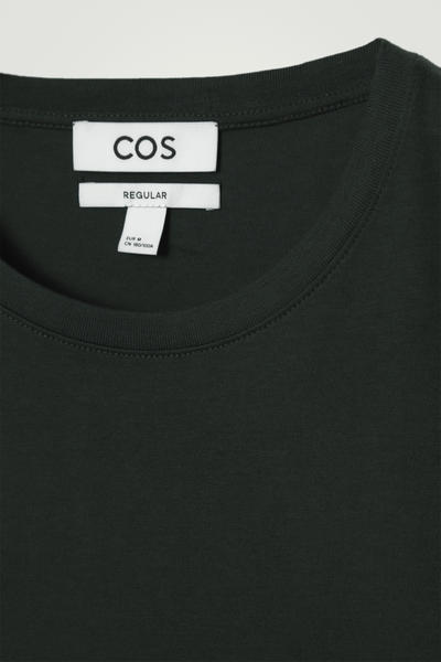 COS レギュラーフィットTシャツ