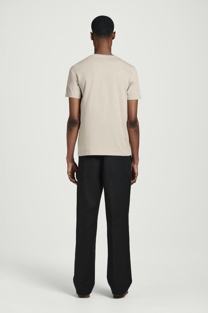 COS レギュラーフィットTシャツ