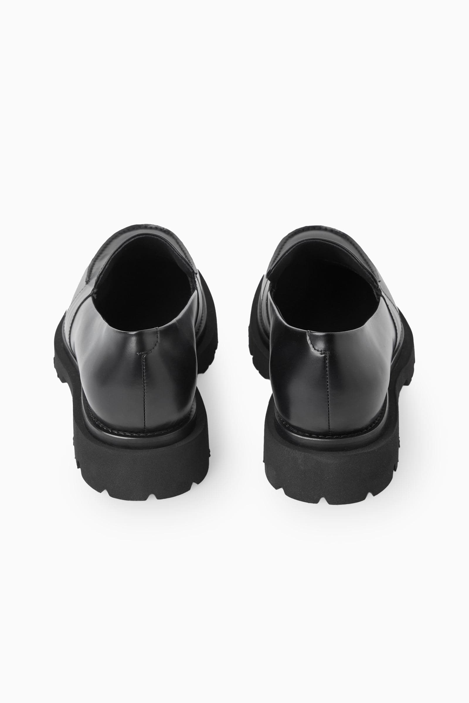 コス COS ローファー 厚底 レザー 黒 37 トラックソール クラシカル コス COS ローファー 厚底 レザー 黒 37 トラックソール