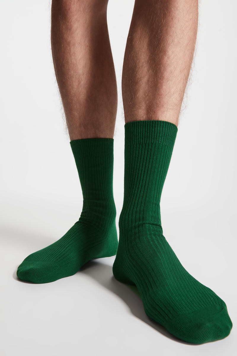 COS リブ編みソックス