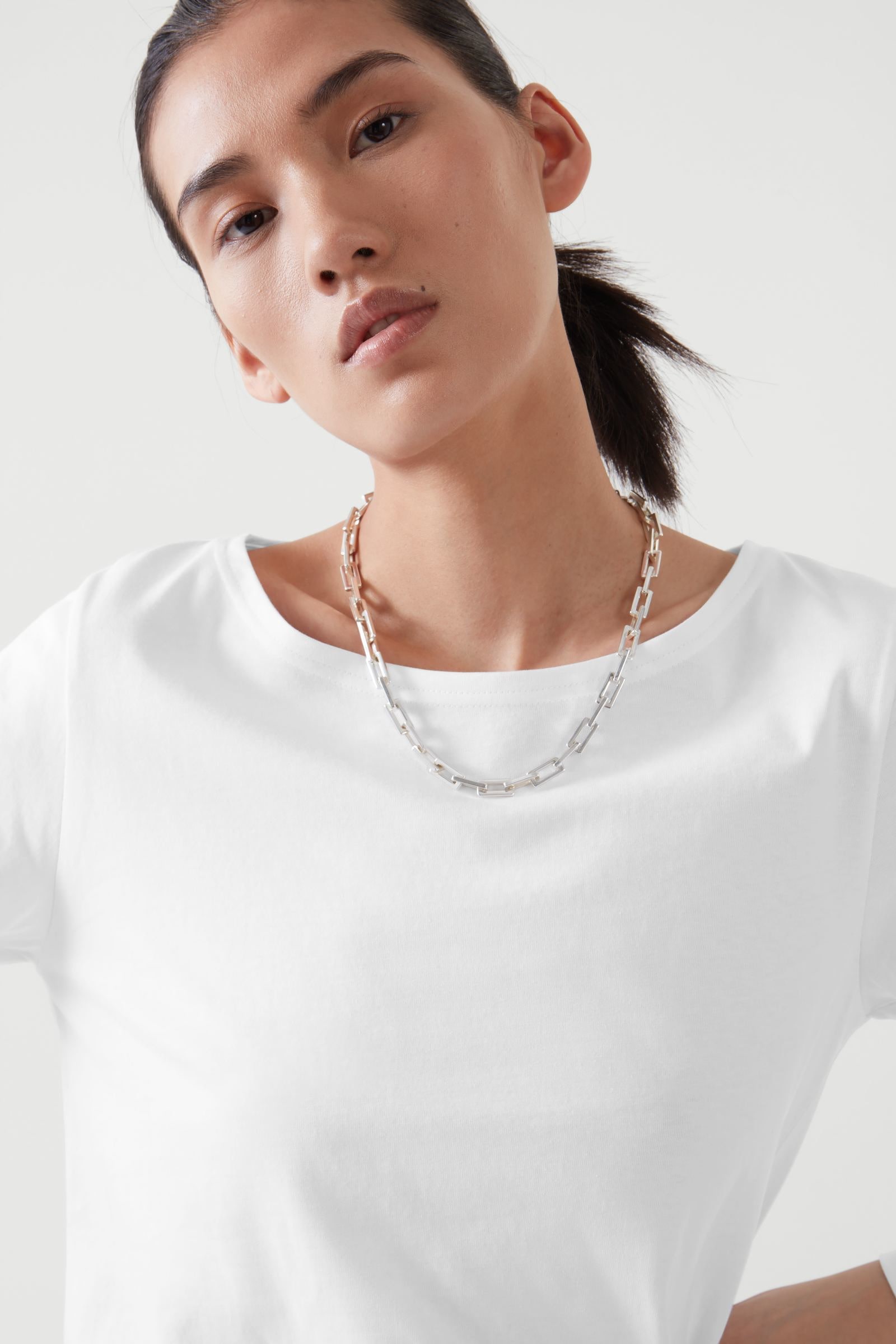 BOAT NECK TOP ボートネックトップ ホワイト｜COS コス 公式オンライン 