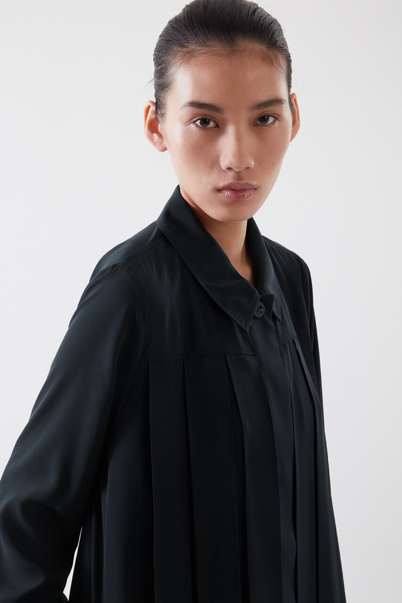 PLEATED MIDI DRESS プリーツミディワンピース｜COS コス 公式