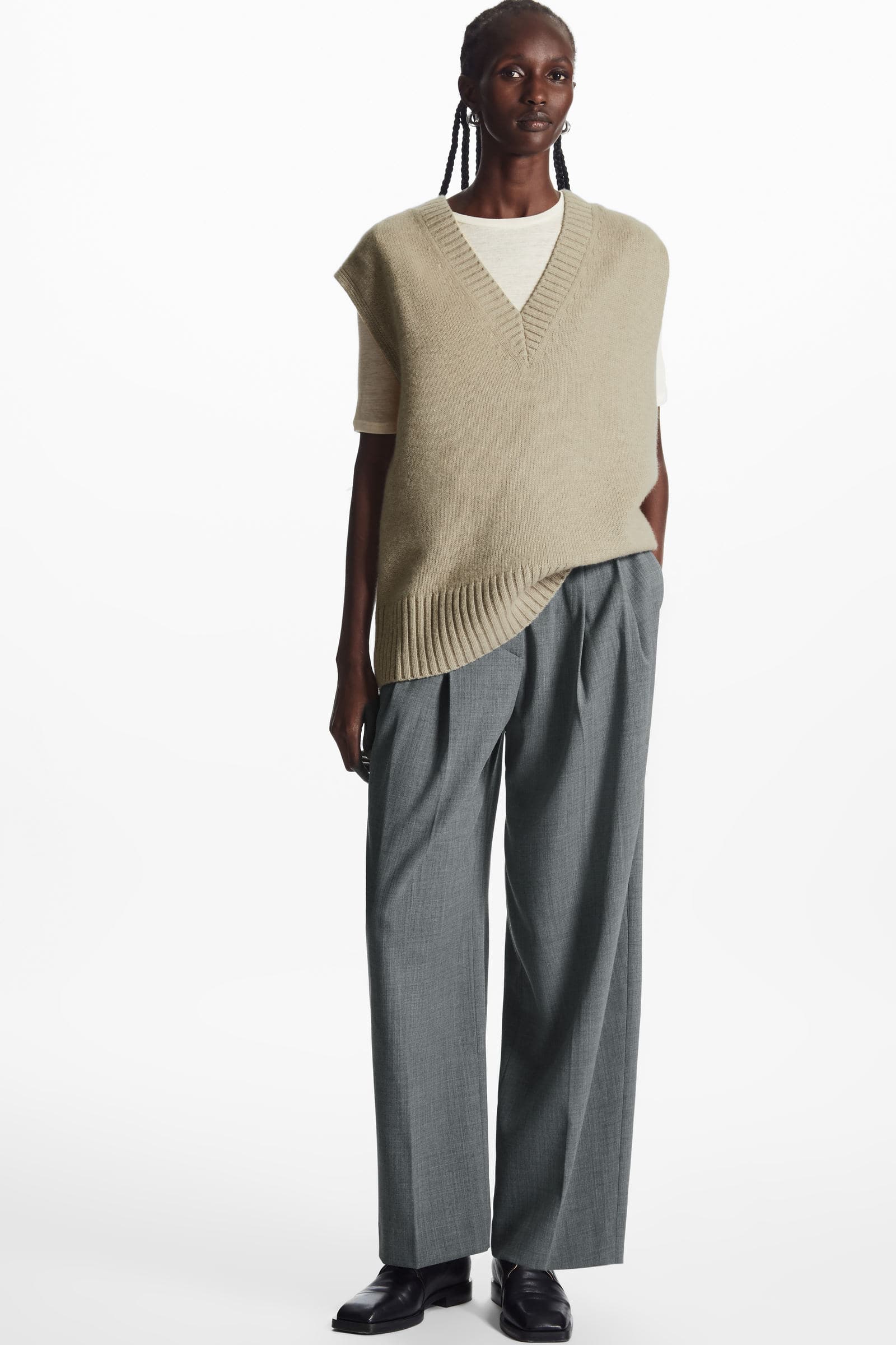 SLIM-FIT WOOL T-SHIRT スリムフィット ウールTシャツ｜COS コス 公式 