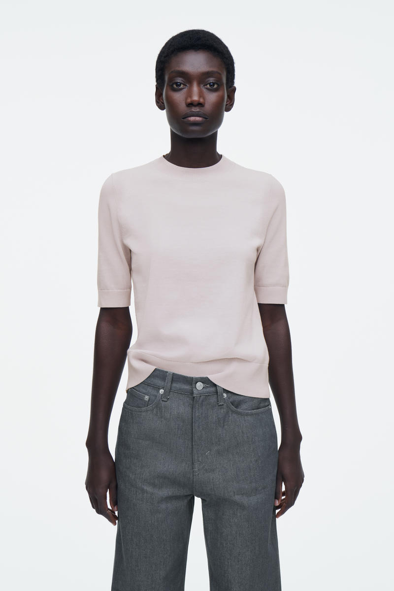 COS 半袖ニットTシャツ