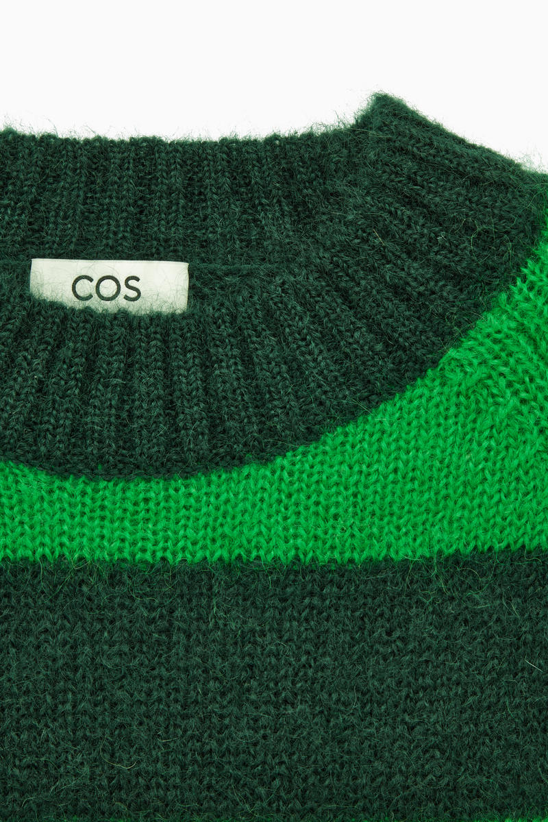 REGULAR-FIT STRIPED JUMPER レギュラーフィット ストライプ