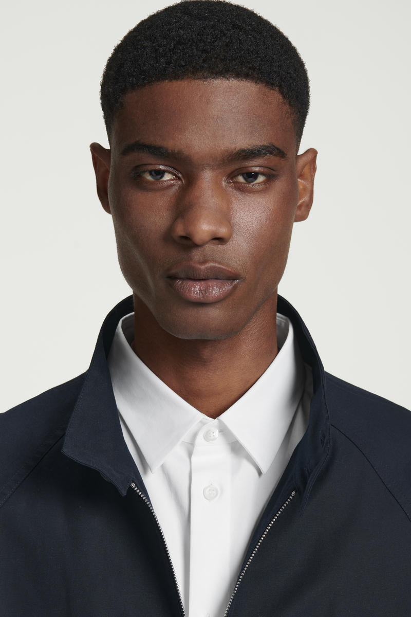 COS レギュラーフィット ポプリンシャツ