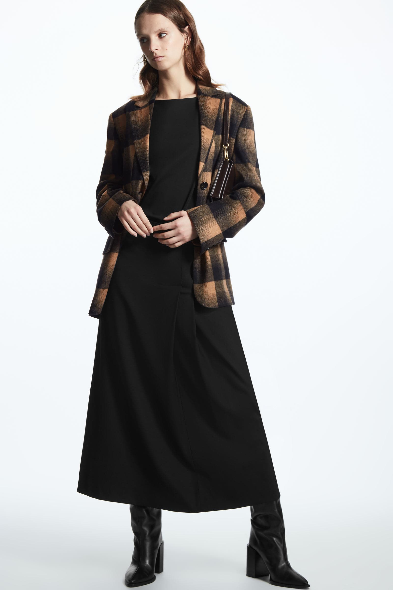 BOAT-NECK SLEEVELESS TOP ボートネックノースリーブトップス