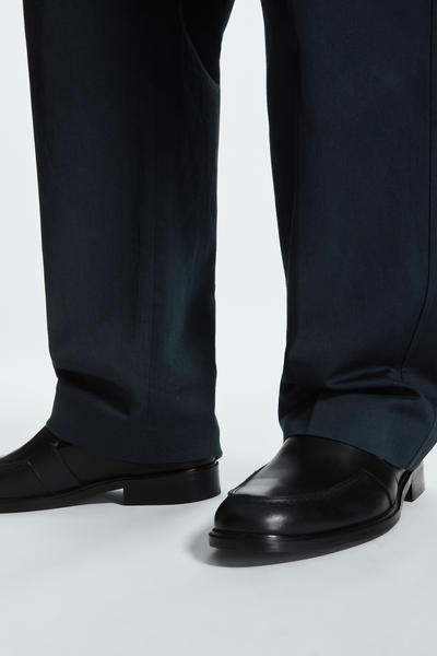 CLASSIC LOAFERS クラシックローファー ブラック｜COS コス 公式