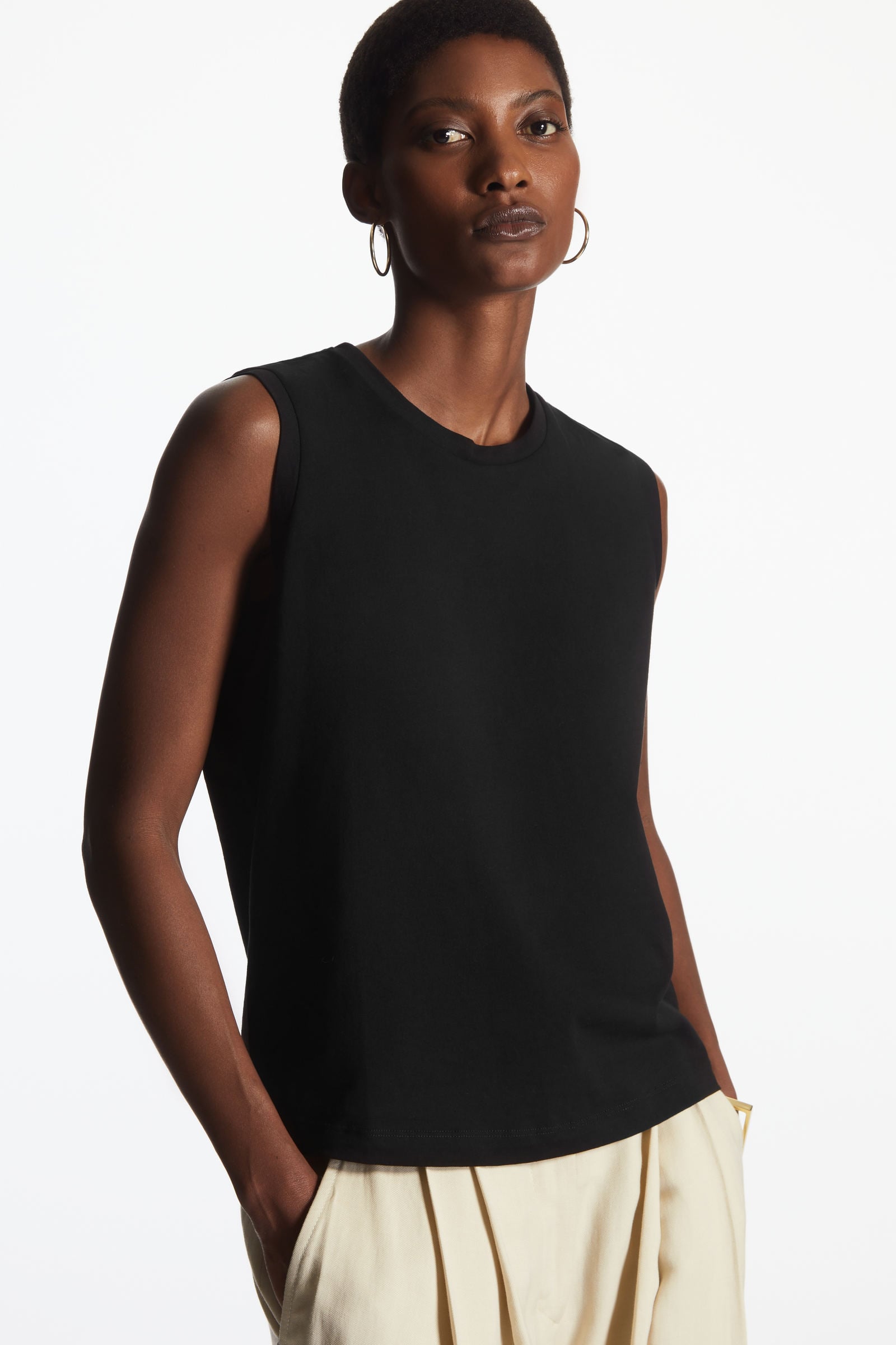 phatrnk タンクトップ　即購入ok!! 2025年最新】phatrnk タンクトップの人気アイテム - メルカリ