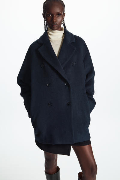 DOUBLE-BREASTED SHORT WOOL-BLEND COAT ダブルブレストウールブレンド ...