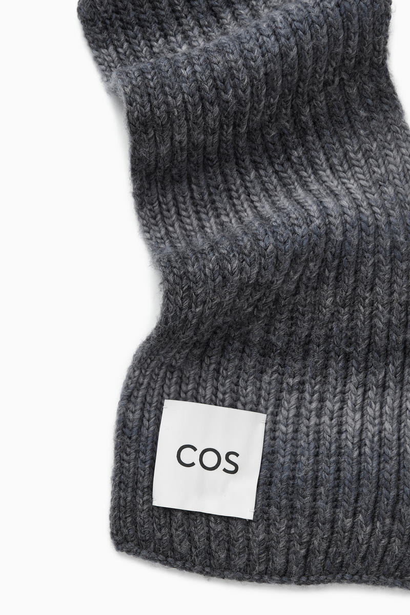 GRADIENT WOOL-KNIT SCARF グラデーションウールニットマフラー