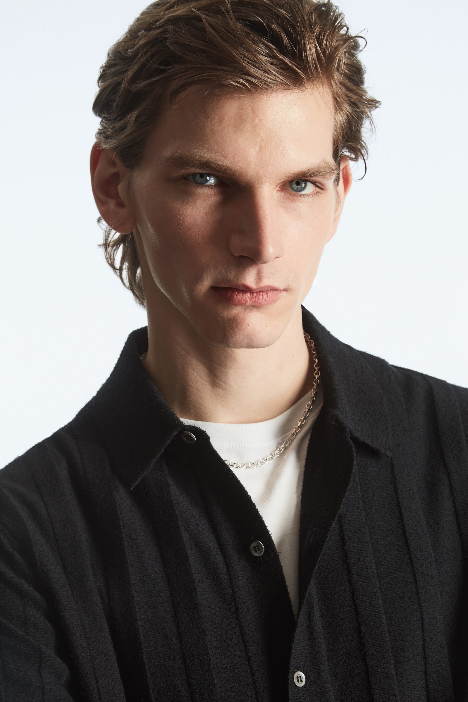 RELAXED-FIT TEXTURED STRIPE KNITTED SHIRT リラックスフィット