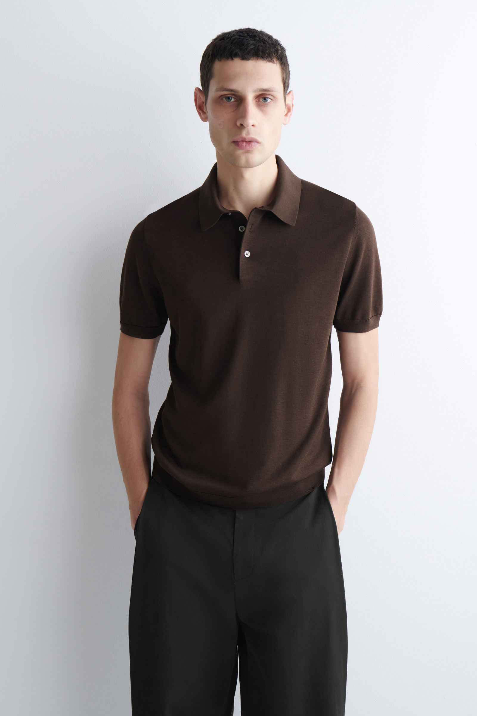 【美品】COS コス ニットポロ 半袖 カーキ XLサイズ シルク混 KNITTED SILK POLO SHIRT ニットシルクポロシャツ ダークグリーン｜COS