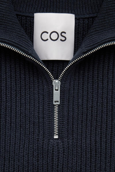 COS カラーブロックニットハイブリッドベスト