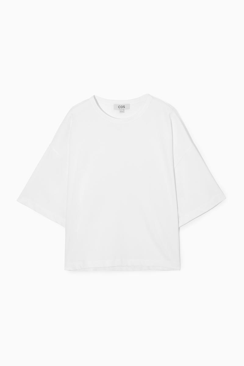 COS ボクシーフィット カーブヘムTシャツ