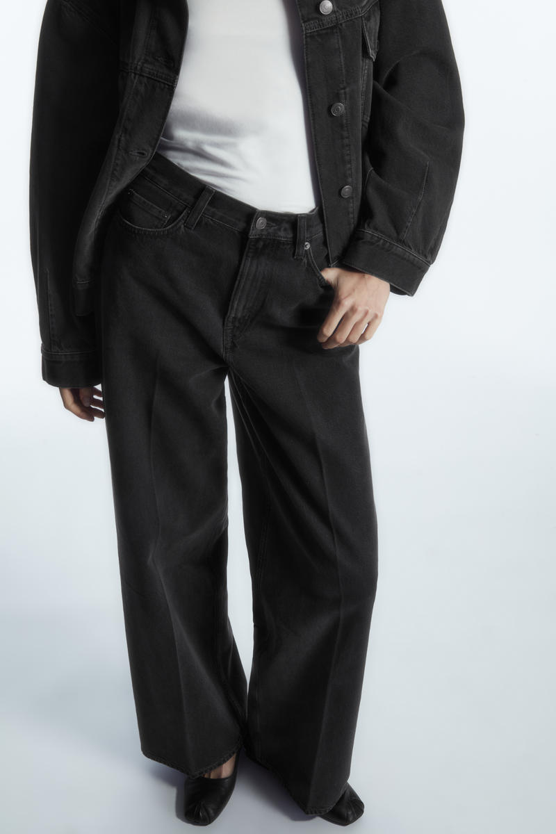 WIDE-LEG HIGH-RISE FULL-LENGTH JEANS ワイドレッグハイライズ