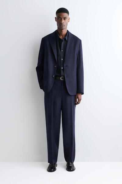 COS カーブヘム リネンシャツ