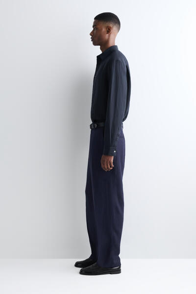 COS カーブヘム リネンシャツ