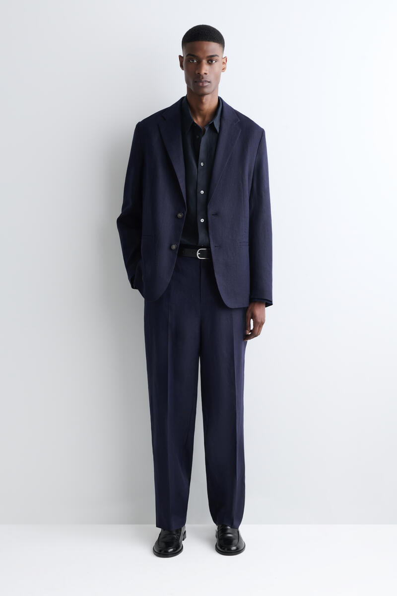 COS カーブヘム リネンシャツ