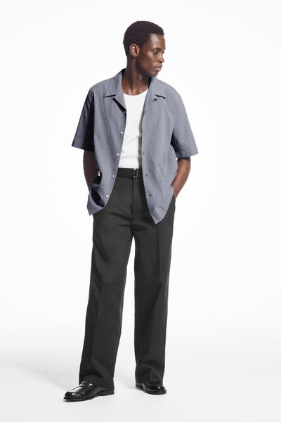 COS 半袖コットンシアサッカーシャツ