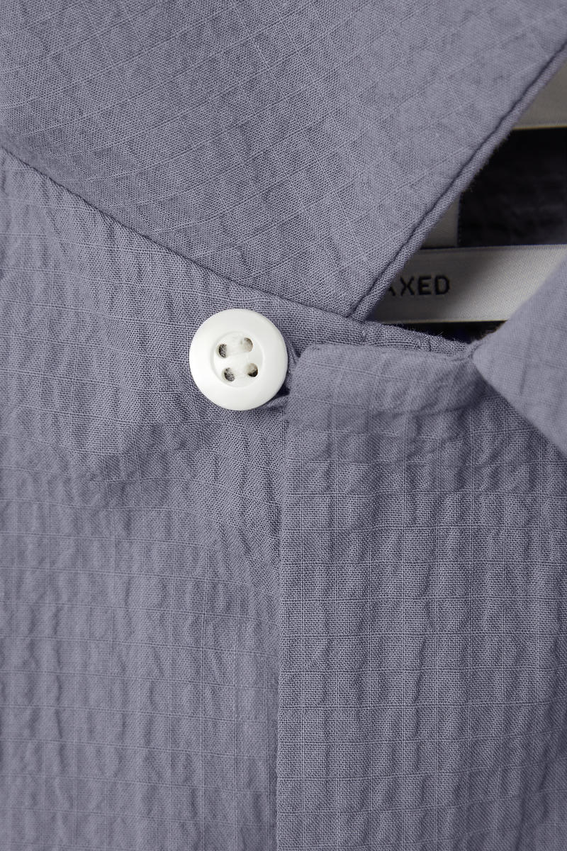 COS 半袖コットンシアサッカーシャツ