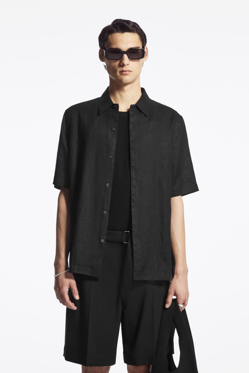 COS 半袖リネンシャツ