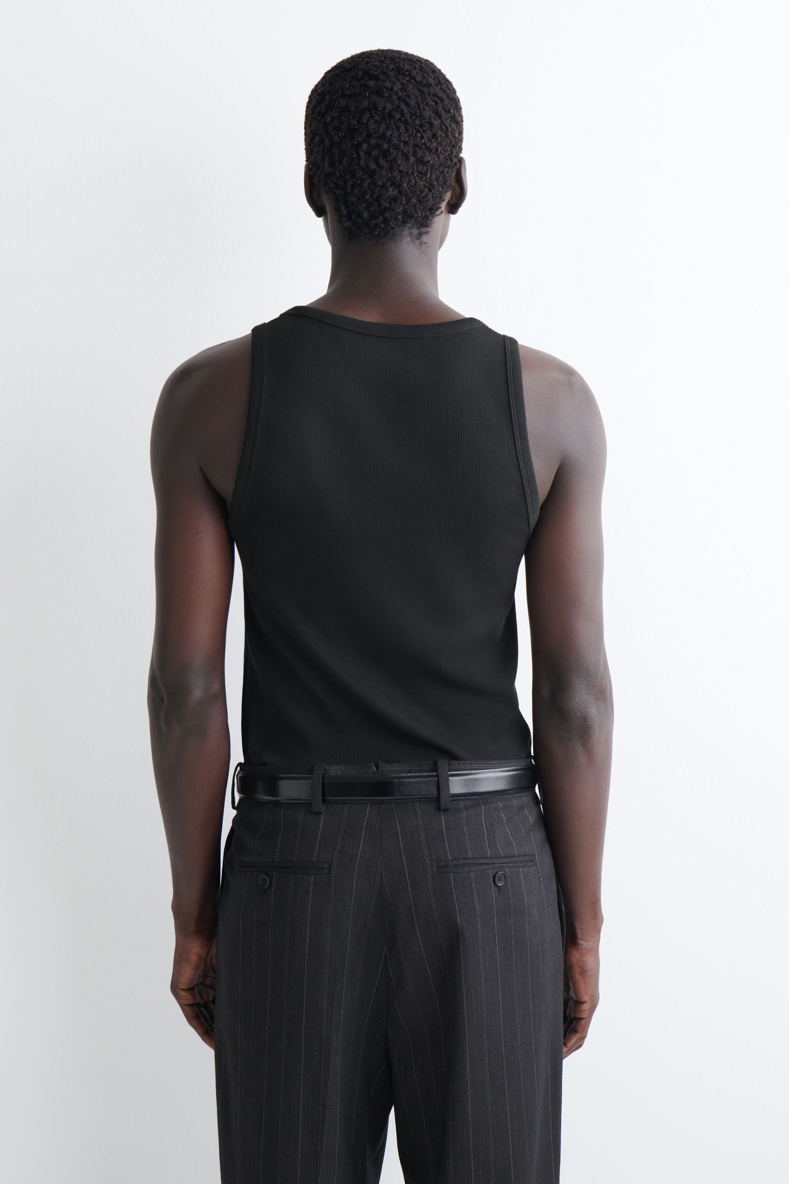 THENEWHOUSECOOPERHALTERNECKタンクトップ　ブラック ハイネックホルタートップ | High Neck Halter Tank – BLACKANT