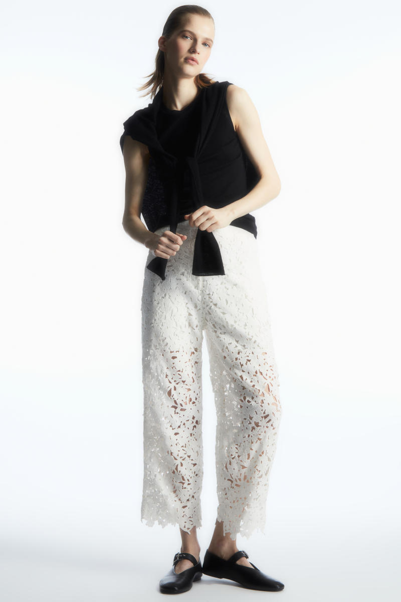 BARREL-LEG BRODERIE ANGLAISE TROUSERS バーレッグブロデリーアン