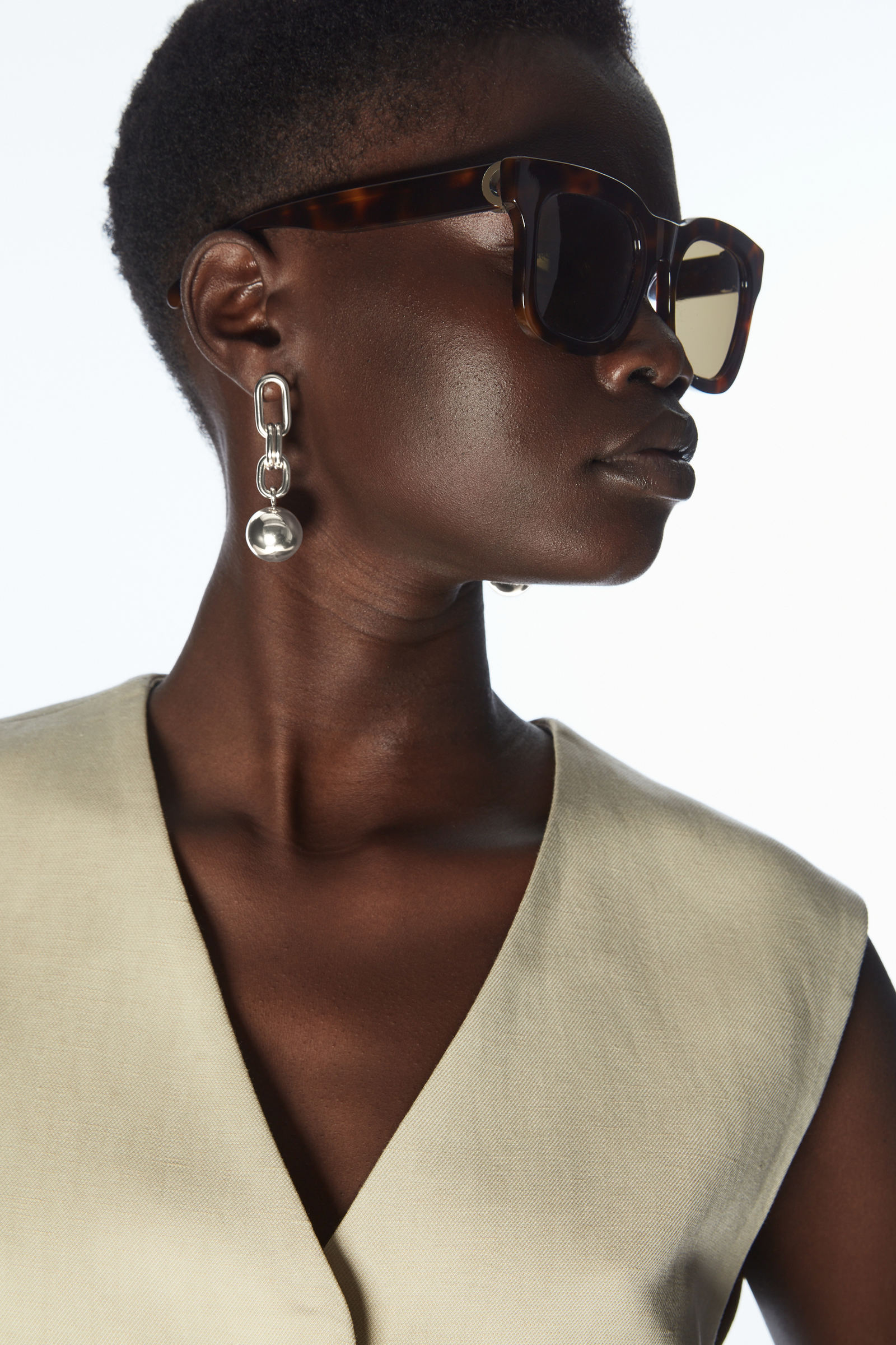 zz-1156112_18-108-1010016-1.