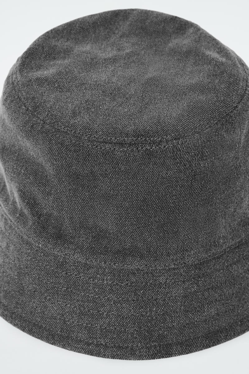 COS デニムバケットハット