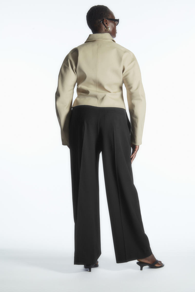 MINIMAL CROPPED JACKET ミニマルクロップドジャケット ライトベージュ